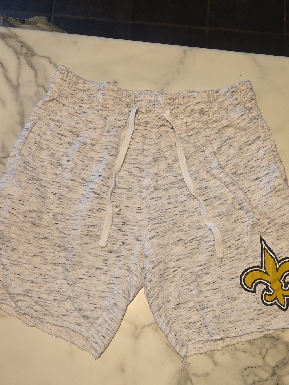 NFL Men's Light Gray Marled Shorts with Gold Fleur-de-Lis